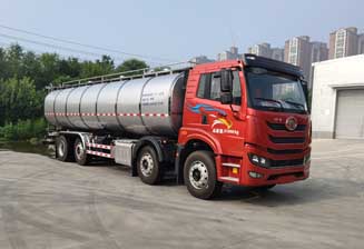 青島解放HTN5313GNY型鮮奶運(yùn)輸車